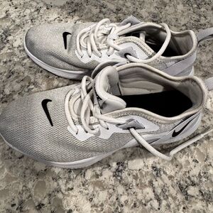 Nike Flex TR9 Athletic Trainer Shoes-Women’s Size 6.5